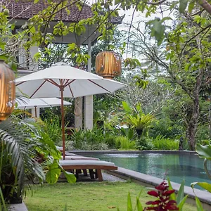  Villa Suara Air Luxury